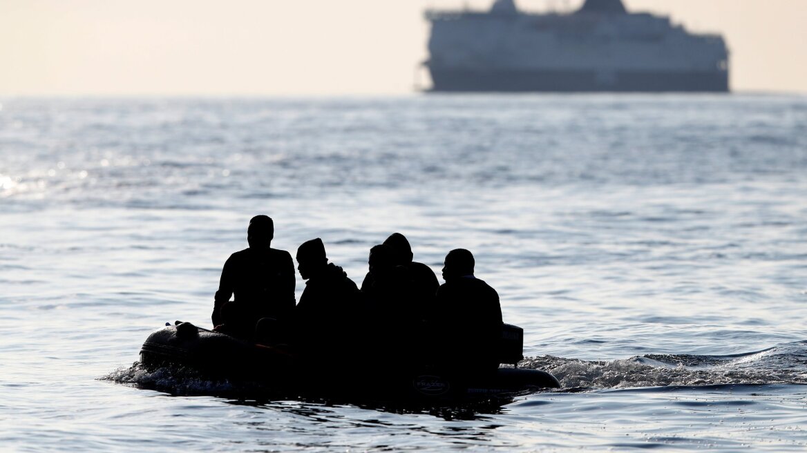 Γαλλία: Τέσσερις μετανάστες έχασαν τη ζωή τους προσπαθώντας να διασχίσουν τη Μάγχη