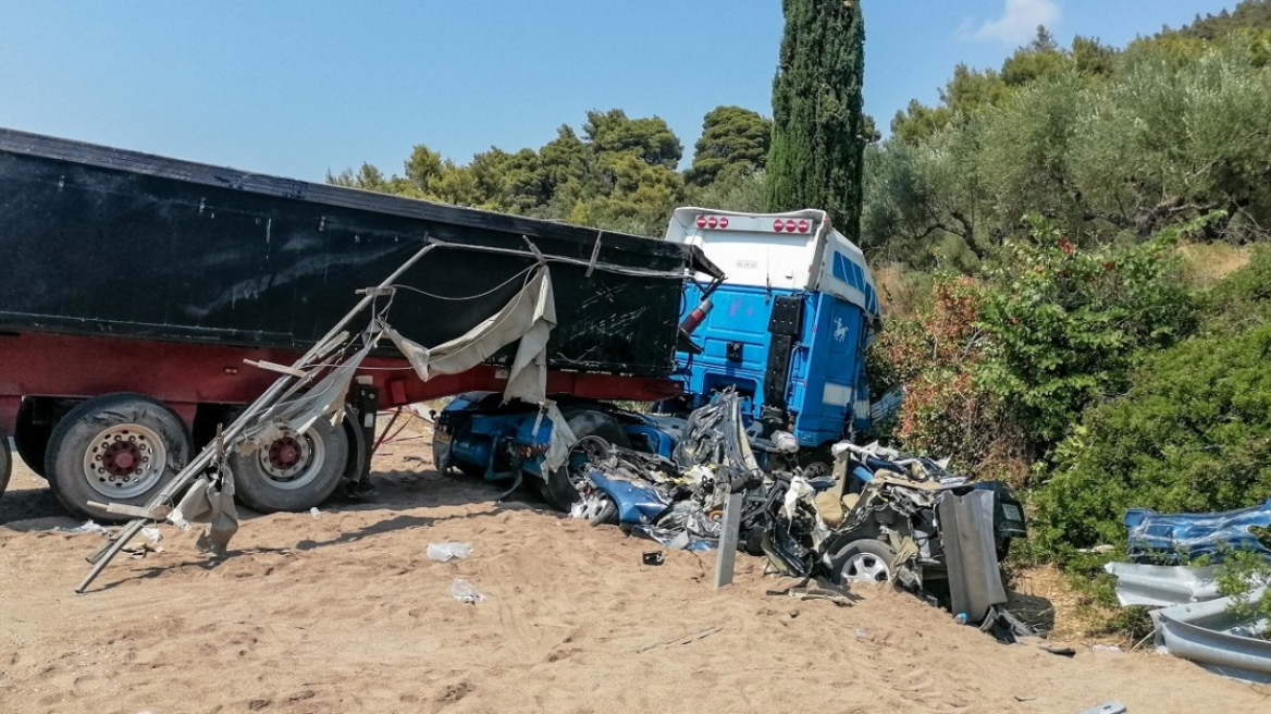 Μεσσηνία: Μάχη για να κρατηθεί στη ζωή δίνει ο 19χρονος τραυματίας του φρικτού τροχαίου