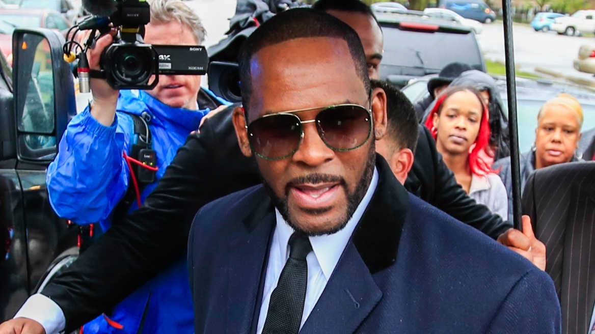 R. Kelly: Απαιτεί να αναιρεθεί η καταδίκη του για σεξουαλική κακοποίηση ανηλίκων