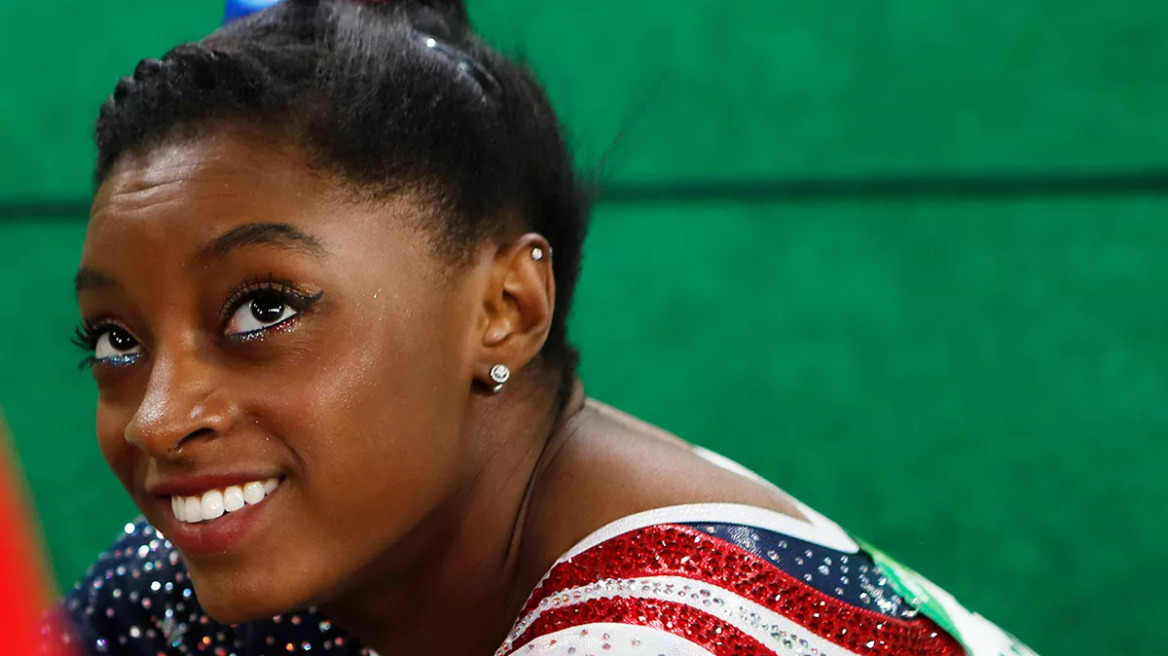 Simone Biles: Πέντε μαθήματα ζωής για το ψυχικό σθένος από τη 27χρονη – «φαινόμενο της ενόργανης»