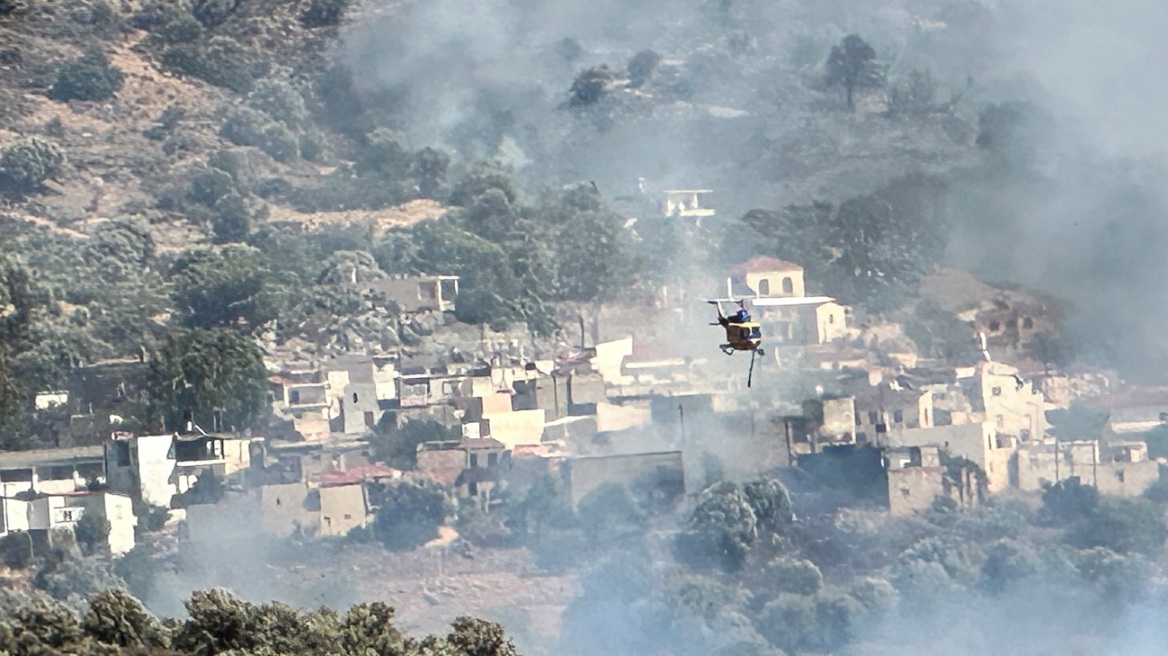 Φωτιά στο Ρέθυμνο: Μαίνεται ανεξέλεγκτη - Εκκενώθηκαν έξι οικισμοί, ενισχύθηκαν οι πυροσβεστικές δυνάμεις