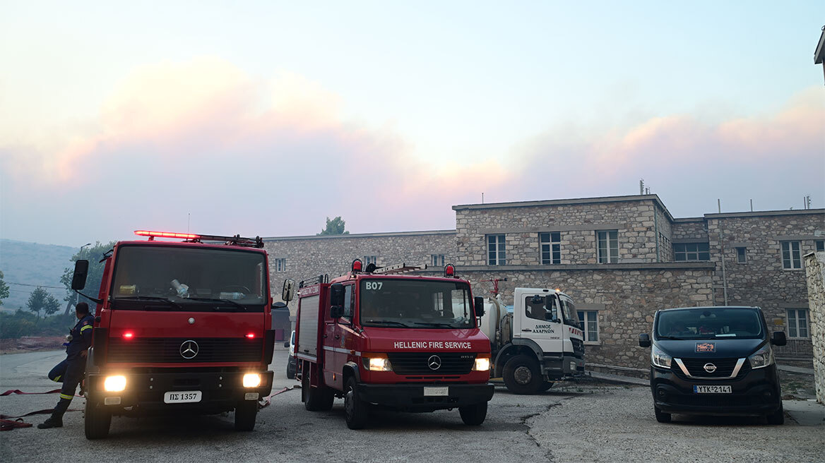 Φωτιά στη βορειοανατολική Αττική: Εκκενώθηκαν Παίδων Πεντέλης και 414 Στρατιωτικό νοσοκομείο - Τα παιδιά μεταφέρθηκαν σε «Αγλαΐα Κυριακού» και «Αγία Σοφία»