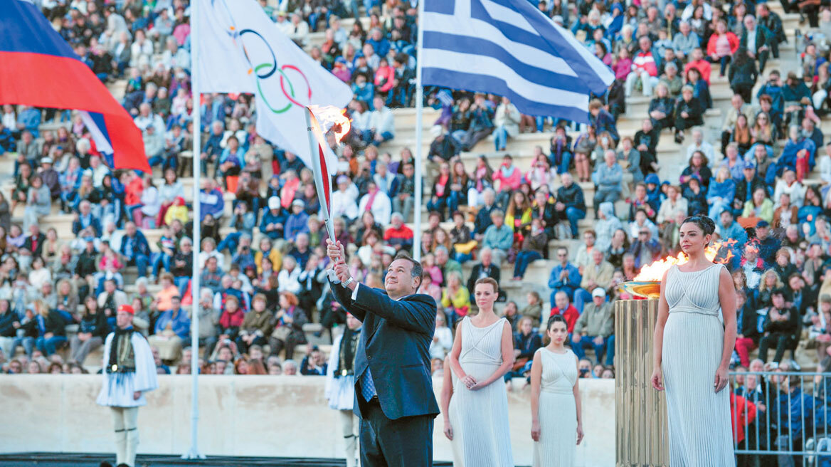 Μπορεί το Παρίσι να κερδίσει το παιχνίδι; -  Ποιοι αναπολούν την αξεπέραστη τελετή της Αθήνας 2004