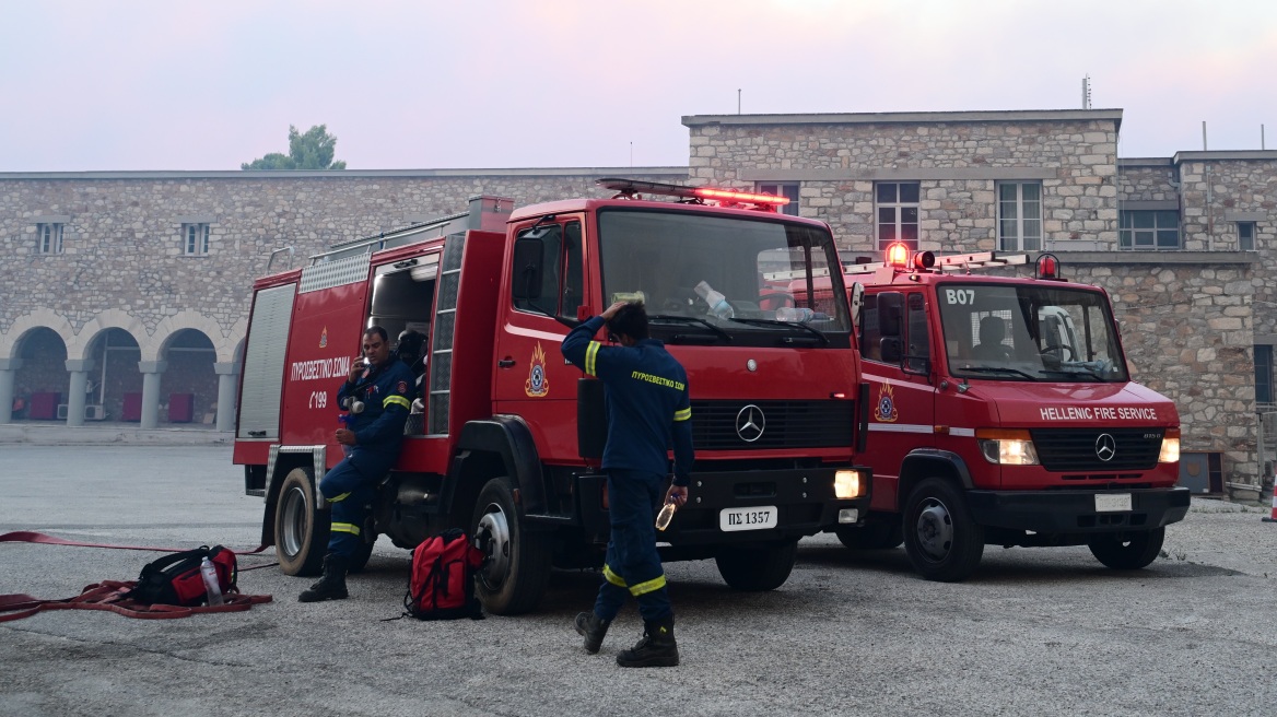 Πρόεδρος ΠΟΕΔΗΝ: Το ΕΣΥ στάθηκε στο ύψος των περιστάσεων, ο υπουργός Υγείας ήταν σε όλα τα νοσοκομεία που είχαν πρόβλημα