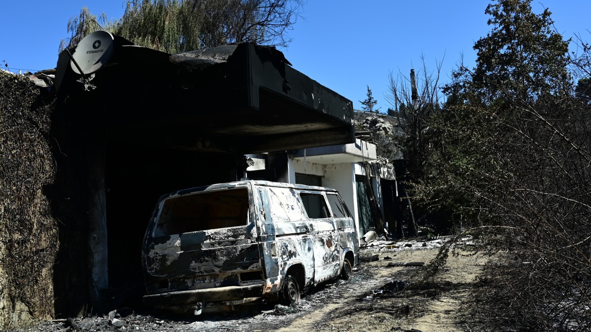 Ρομά συνελήφθη για πλιάτσικο στα καμμένα στην Πεντέλη