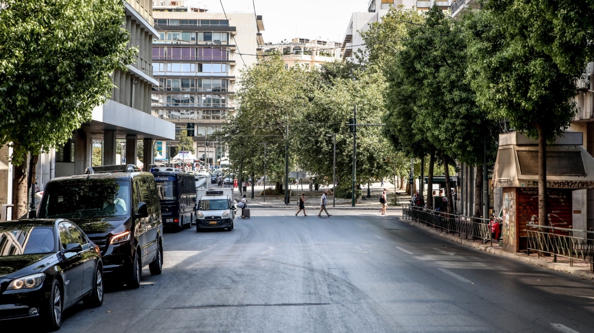 Κίνηση: Άδειοι οι δρόμοι στην Αθήνα και σήμερα - Ξεκινά η επιστροφή των εκδρομέων του Δεκαπενταύγουστου