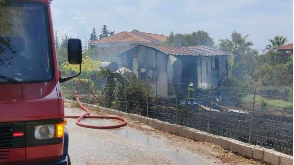 Κεφαλονιά: Φωτιά σε σπίτι από έκρηξη φιάλης υγραερίου - Διασωληνώθηκε 65χρονος