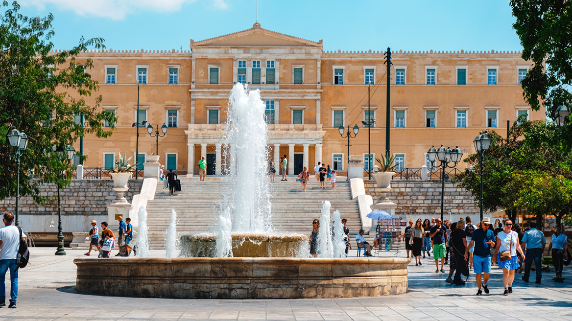 Καιρός:  Έρχεται μικρό... καλοκαίρι, πάνω από 30 βαθμούς ο υδράργυρος 