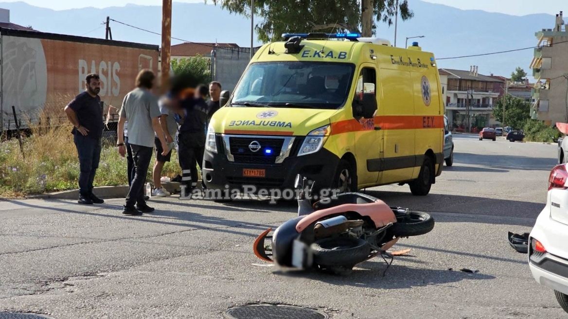 Λαμία: Τροχαίο με τραυματία οδηγό μηχανής 