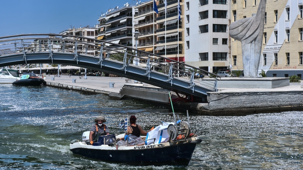 Βόλος: Επιτρέπεται και πάλι το κολύμπι σε παραλίες - Πεντακάθαρα νερά έδειξαν οι αναλύσεις