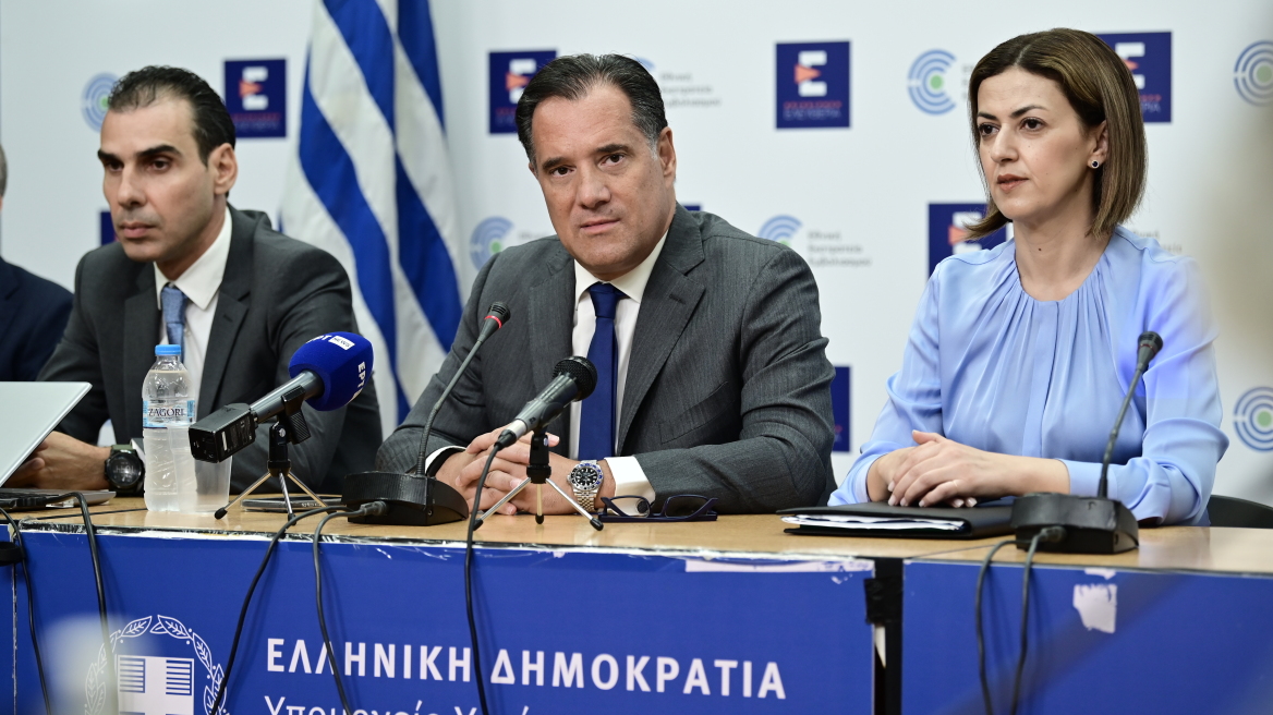  ΕΣΥ: Απογευματινά χειρουργεία, μισθοί, εφημερίες - Τι αλλάζει 