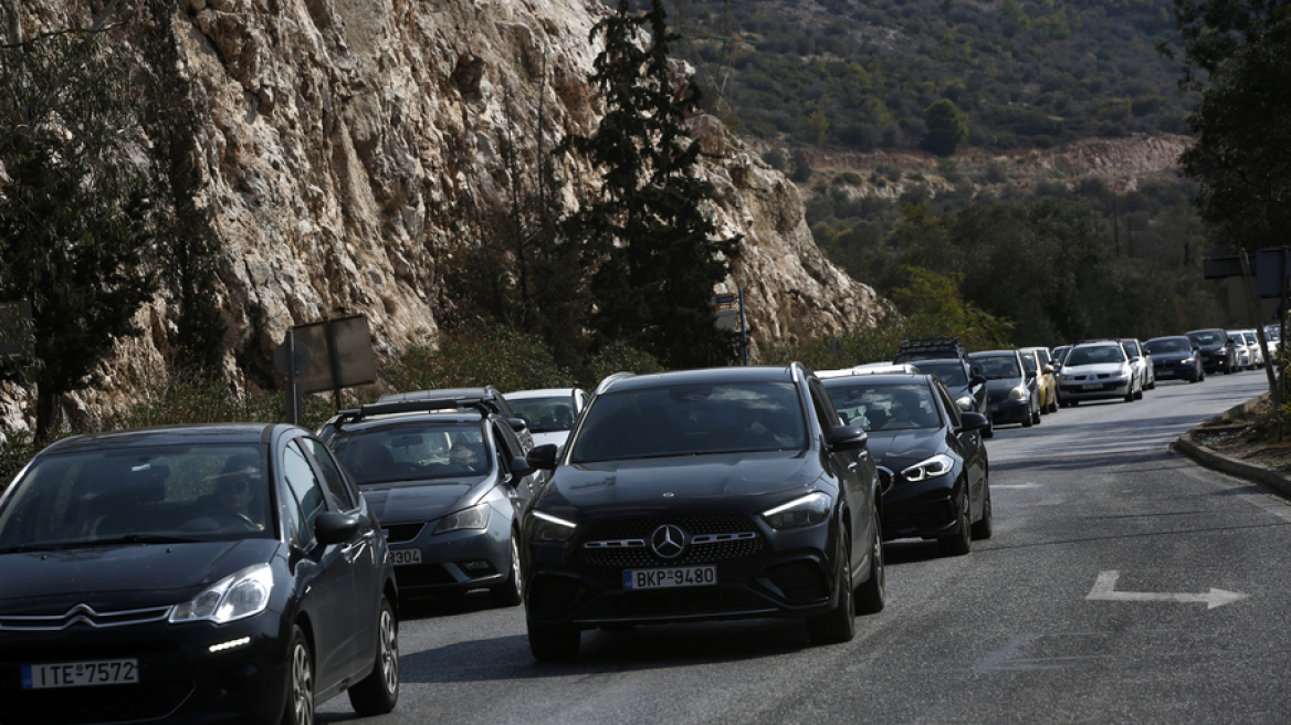 Αποκαταστάθηκε η κυκλοφορία των οχημάτων στη λεωφόρο Σχιστού