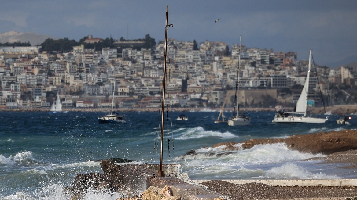 Καιρός - Κολυδάς: Αισθητή πτώση της θερμοκρασίας έως και 8 βαθμούς Κελσίου τη Δευτέρα