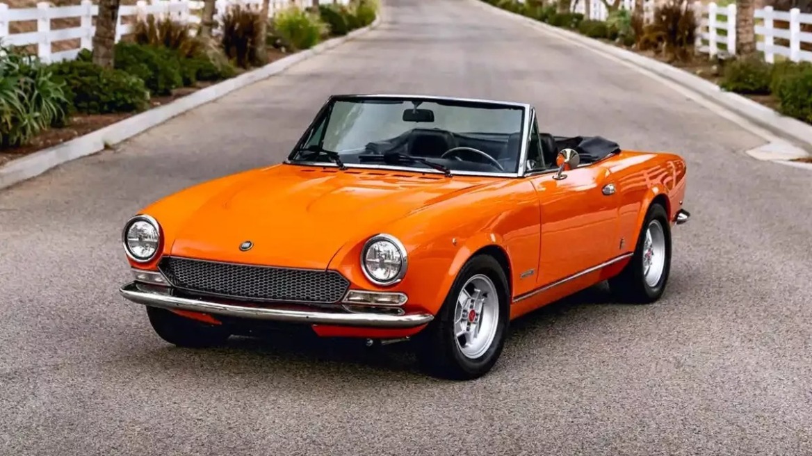 Και ηλεκτρικό το θρυλικό Fiat 124 Sport Spider 