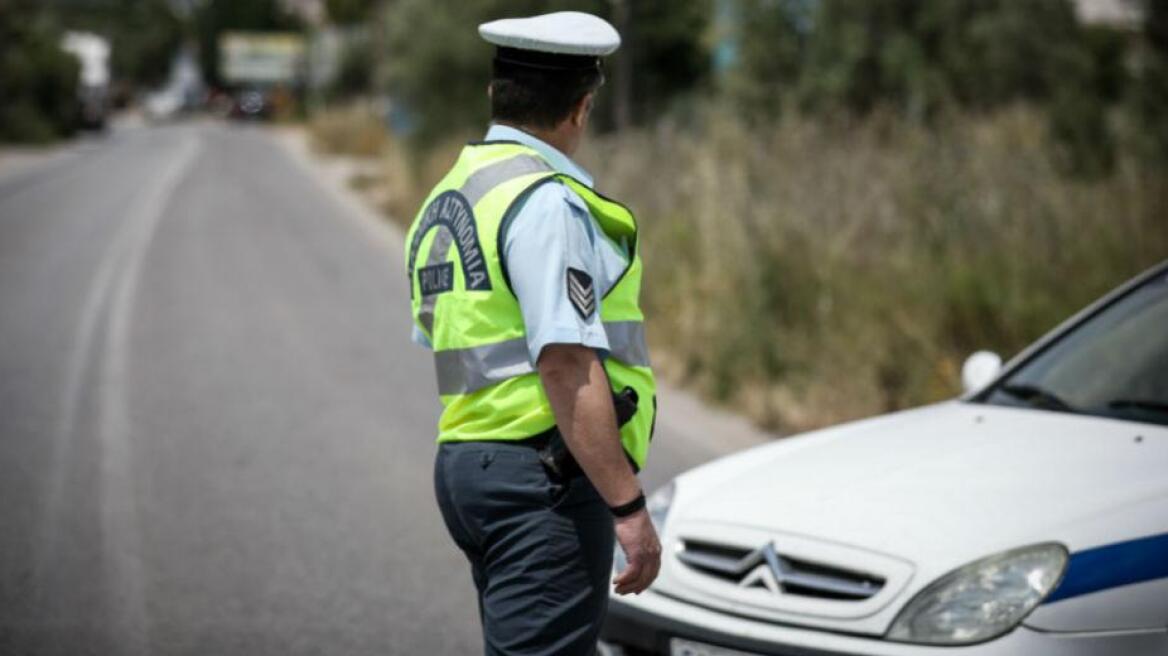 Προβλήματα στην Αθηνών - Κορίνθου λόγω πτώσης δέντρων 