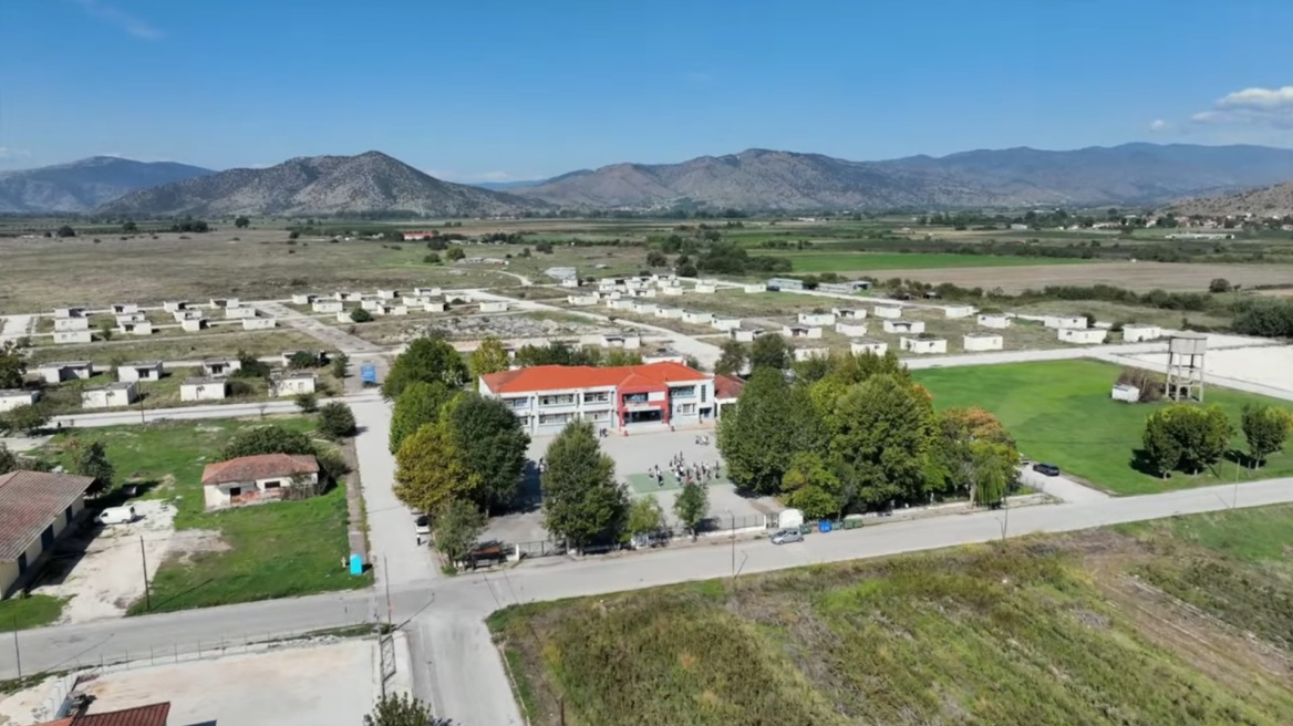 Στεκόμαστε δίπλα στους μαθητές των σχολείων της Φαρκαδόνας, στη Θεσσαλία!