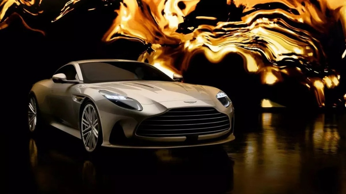 Aston Martin DB12 αφιερωμένη στον James Bond