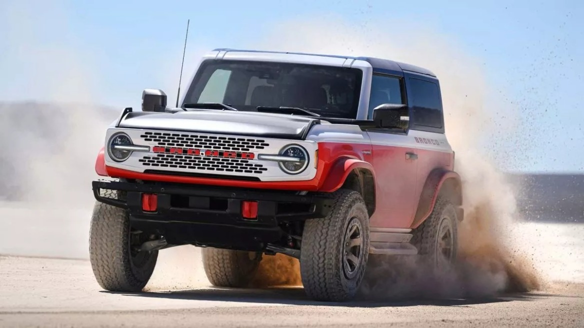 Αυτό το Ford Bronco λατρεύει τα δύσκολα  