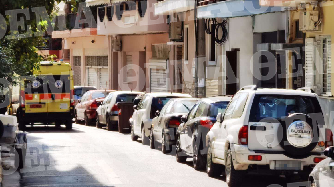 Άνδρας κλειδώθηκε σε σπίτι ψυχιάτρου στο Περιστέρι και απειλεί να αυτοκτονήσει 