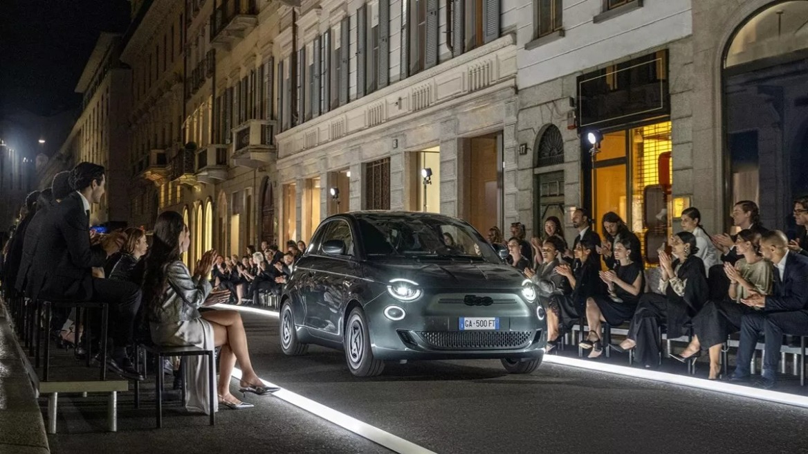 Το Fiat 500e φοράει Armani