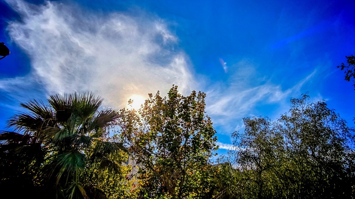 Στα δύο η χώρα το Σάββατο - Διαφορά πάνω από 20°C μεταξύ βορρά και νότου, λέει ο Κολυδάς