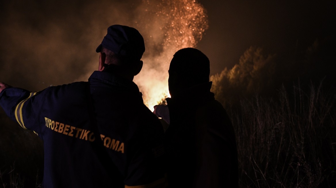 Φωτιά στις Σέρρες: Χωρίς ενεργό μέτωπο - Μάχη με τις διάσπαρτες εστίες