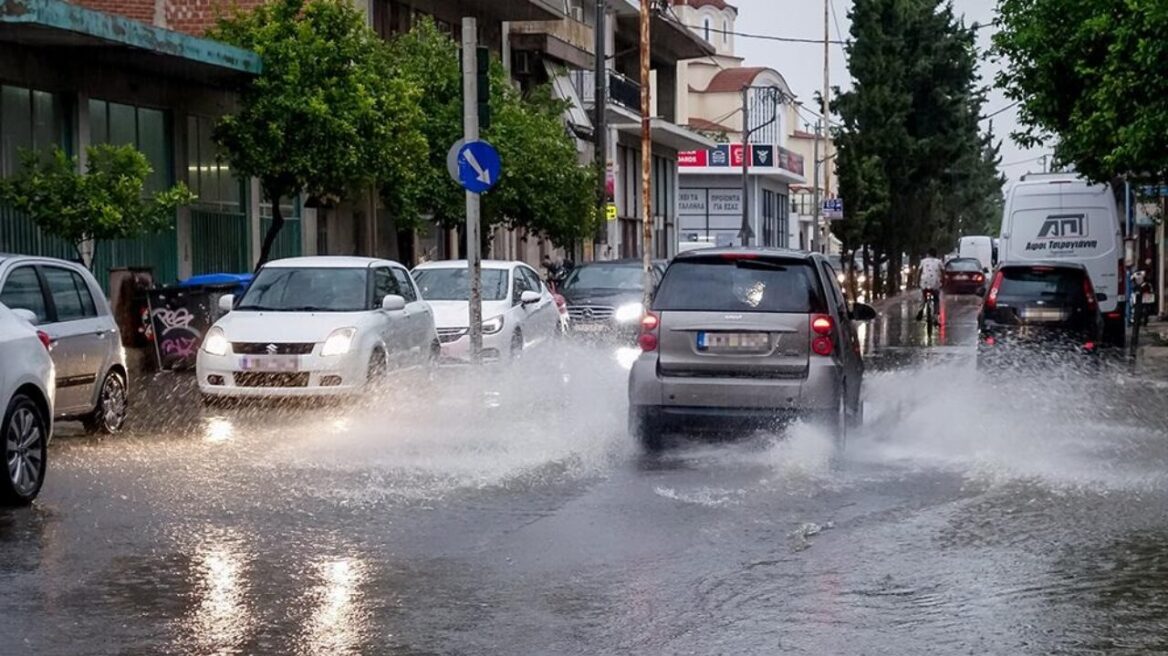 Μήνυση κατά του ΔΕΔΔΗΕ από τον δήμαρχο Πυλαίας - Χορτιάτη: «Ντροπή, χωρίς ρεύμα για τρίτη μέρα εκατοντάδες νοικοκυριά»