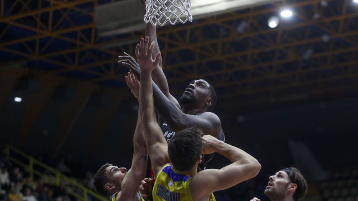 Basket League, Περιστέρι - Προμηθέας 75-82: Άντεξε στην αντεπίθεση και πήρε το διπλό - Βίντεο