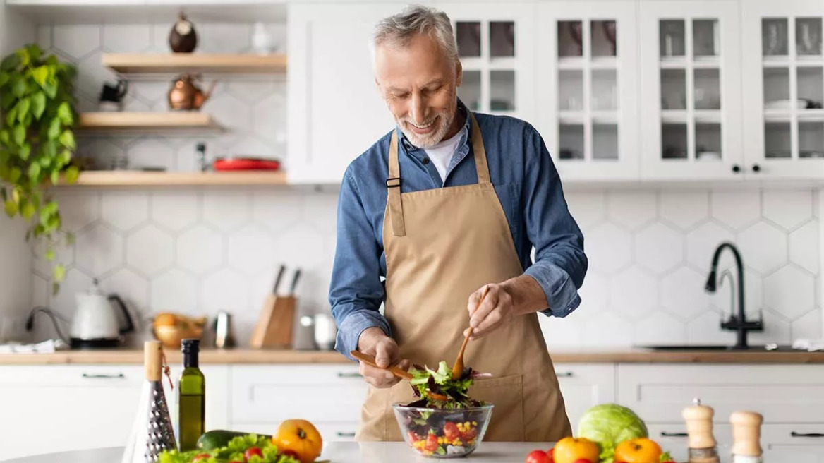 Καρκίνος παχέος εντέρου: Ο αποτελεσματικός τρόπος να μειώσουμε τον κίνδυνο κρύβεται στο πιάτο μας