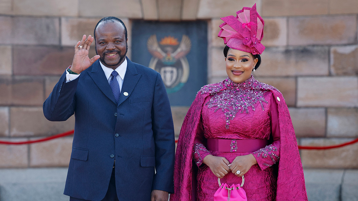 Ο τελευταίος απόλυτος μονάρχης της Αφρικής με τις 16 γυναίκες