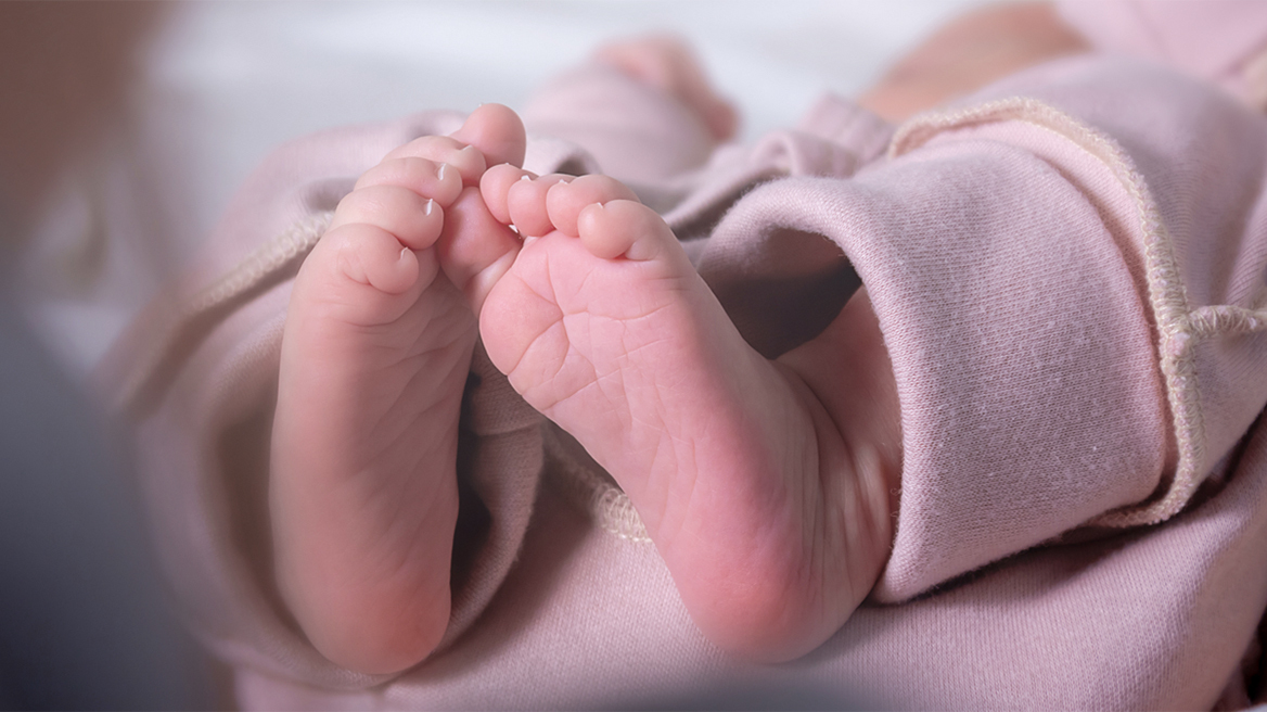 Θάνατος βρέφους στην Κίσαμο: Νέα δεδομένα έρχονται στο φως από την οικογένεια - Τι ισχυρίζεται η γιατρός