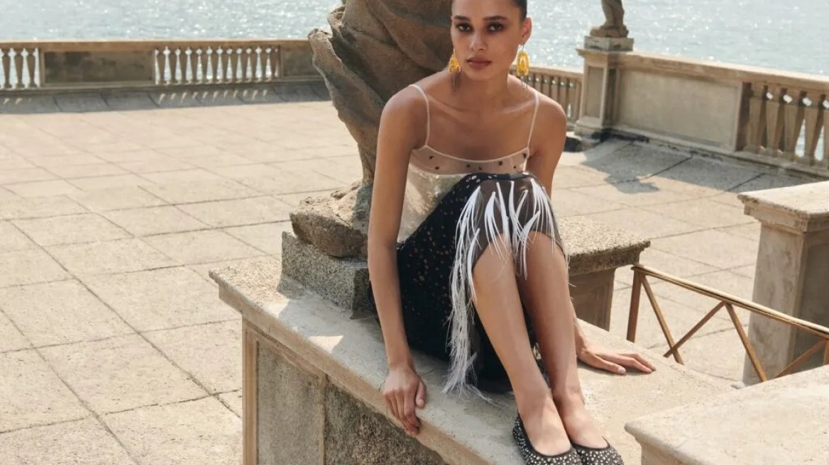 H Tory Burch έχει τα πιο λαμπερά αξεσουάρ για τις γιορτινές εμφανίσεις μας