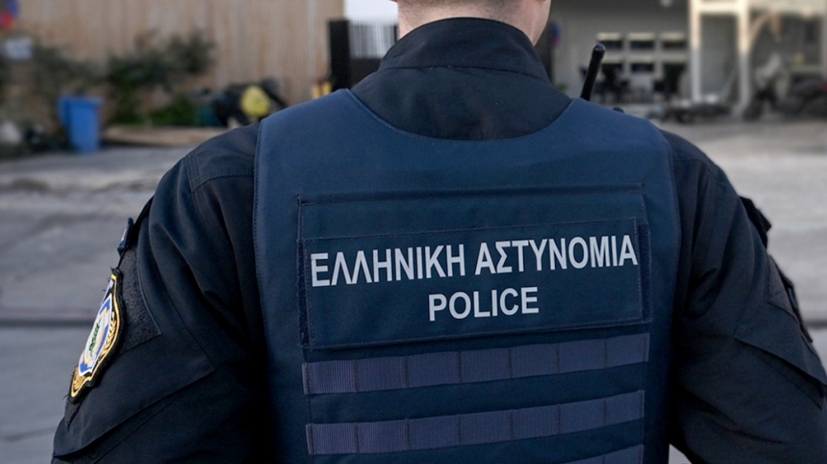 Συνελήφθη κι άλλος αστυνομικός της Βουλής για ενδοοικογενειακή βία - Απειλούσε την πρώην σύζυγό του από το 2019