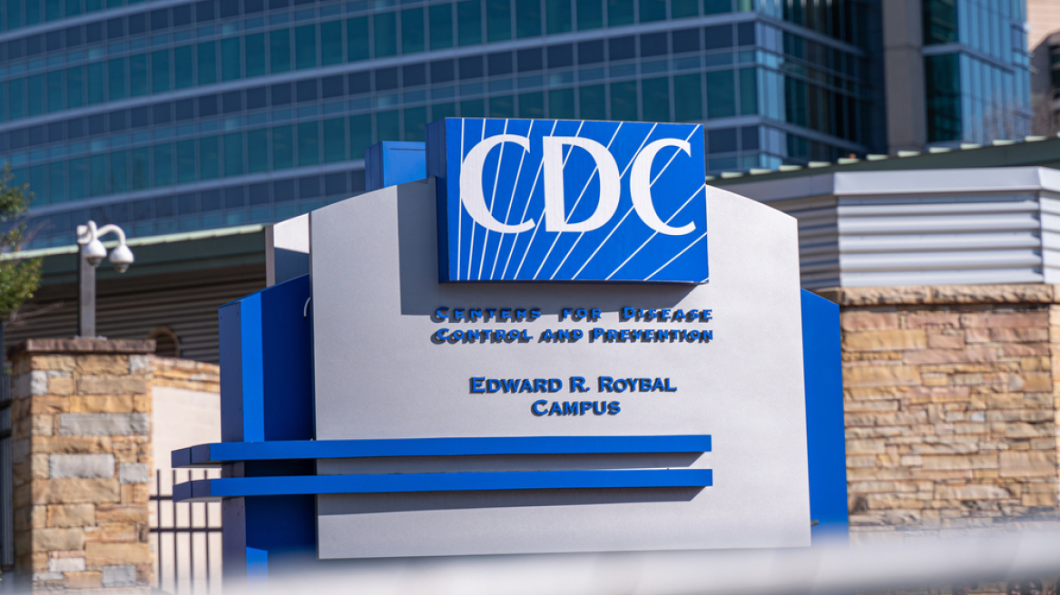 Μαζικές απολύσεις στο CDC από την κυβέρνηση Τραμπ, εκτός δεκάδες επιστήμονες