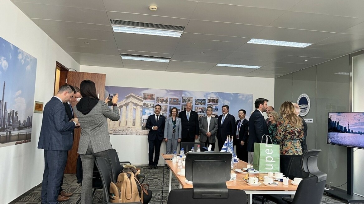 Σαγκάη: Το newmoney στα γραφεία της Ένωσης Τραπεζικών και Χρηματοοικονομικών Στελεχών της Ελληνικής Ναυτιλίας