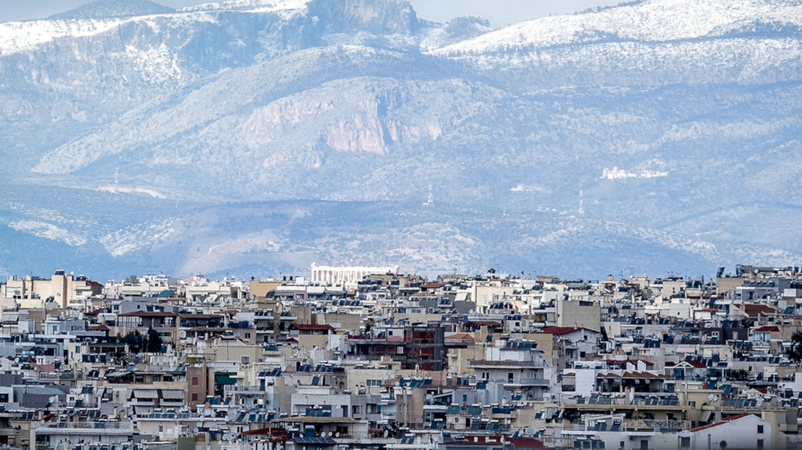 Με κατά τόπους χιονοπτώσεις πέρασε η κύρια φάση της κακοκαιρίας - Άνοδος της θερμοκρασίας τις επόμενες ημέρες, η πρόγνωση για την Πρωτοχρονιά