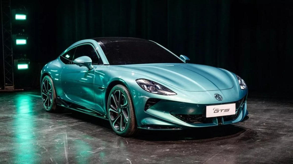 H MG καθηλώνει με το σπορ Cyber GTS - Πότε θα το δούμε στην Ελλάδα;