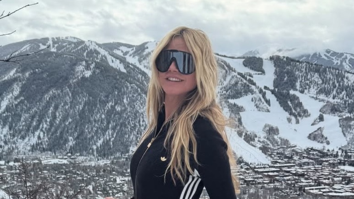 Χάιντι Κλουμ: To τζακούζι στα χιόνια με το κόκκινο μπικίνι