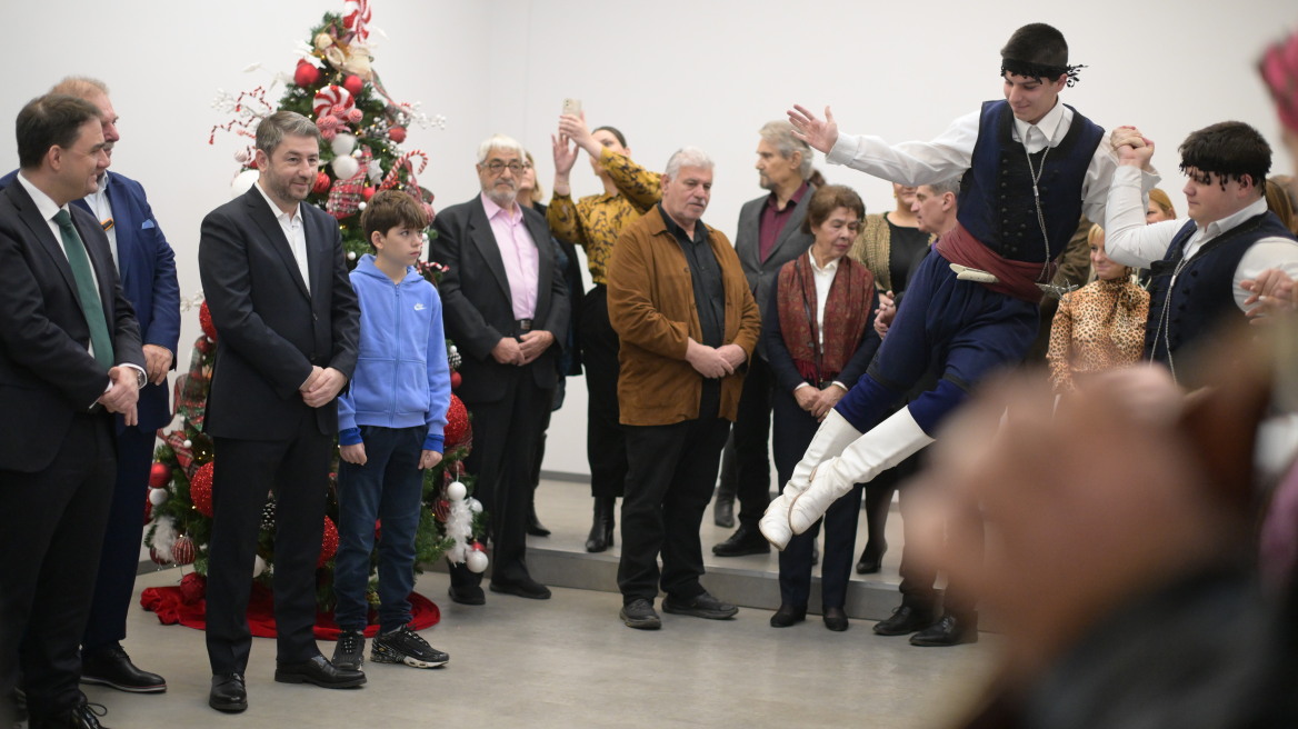 Τα πρωτοχρονιάτικα κάλαντα άκουσε ο Νίκος Ανδρουλάκης