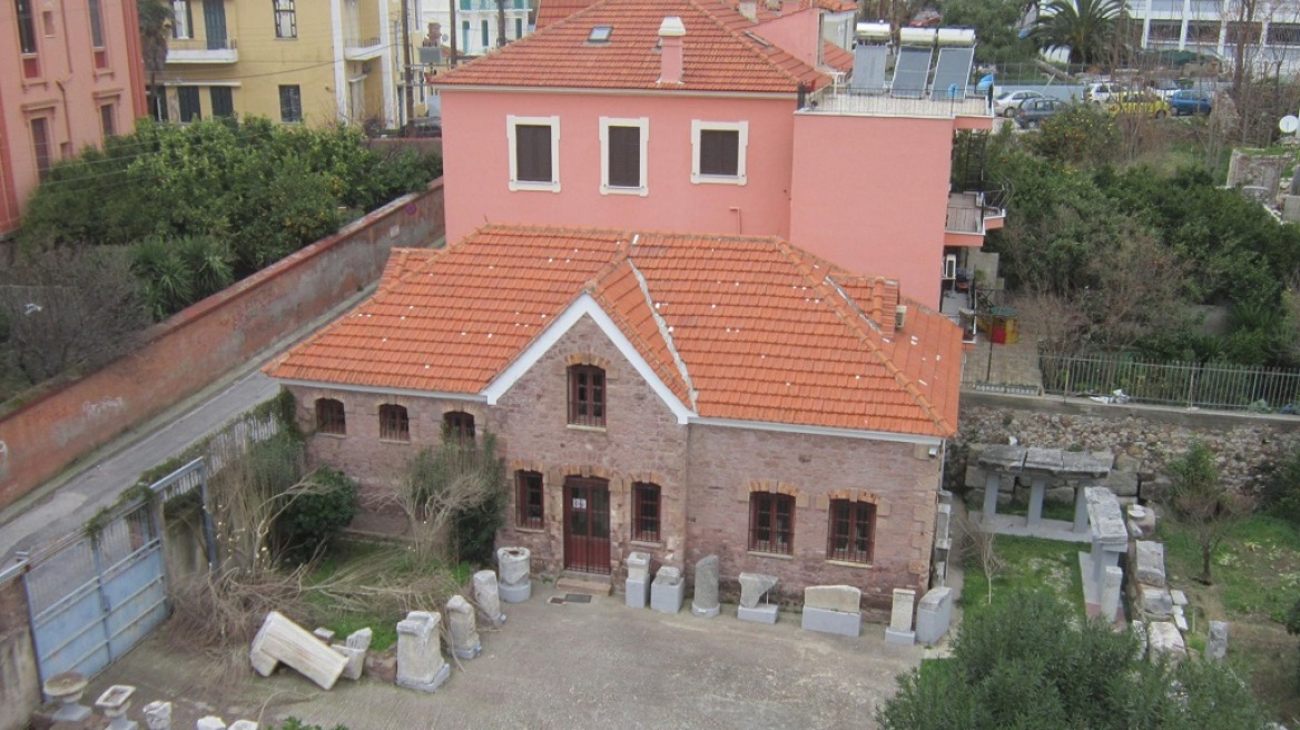 Υπουργείο Πολιτισμού: Δρομολογεί την αποκατάσταση του κτηρίου-μνημείου του Παλαιού Μουσείου Μυτιλήνης