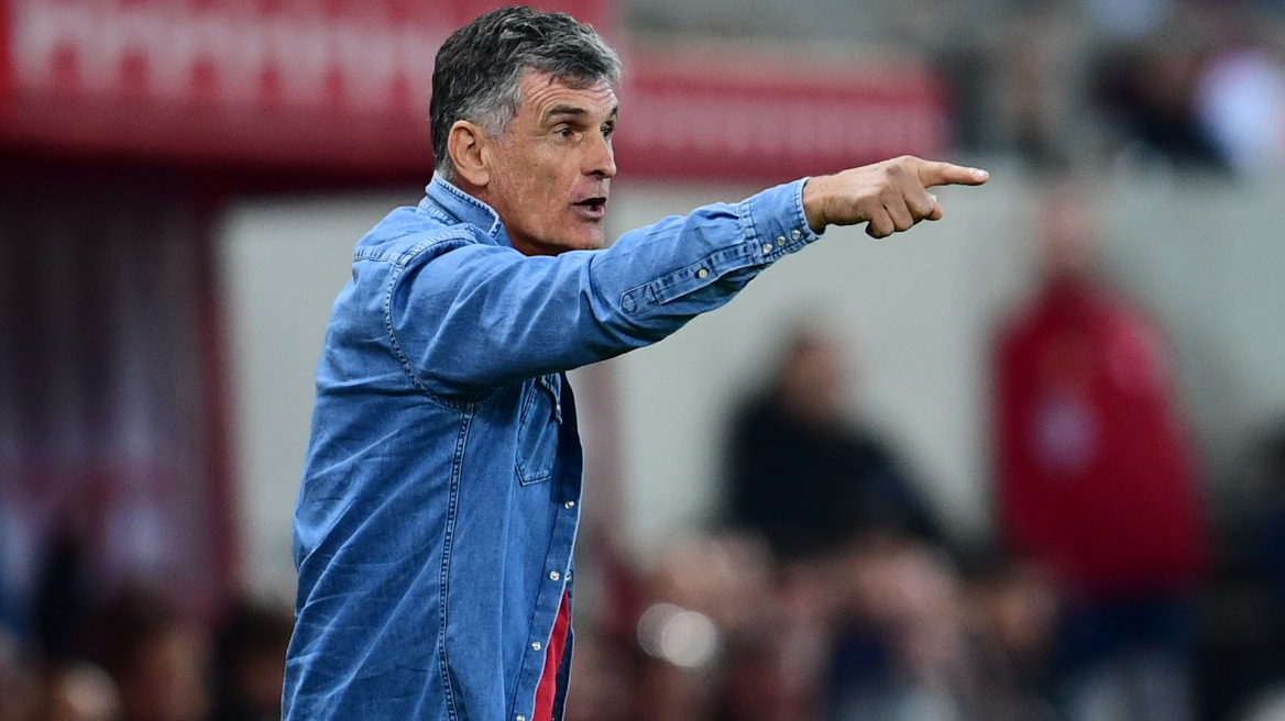 Αποθέωσε τον Κωστούλα ο Μεντιλίμπαρ: Μας έδωσε τα πάντα όχι μόνο τα δύο γκολ 