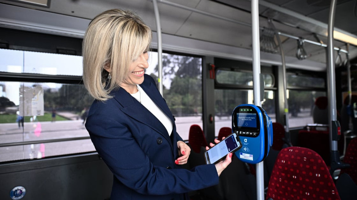 Σε ψηφιακή εποχή οι Συγκοινωνίες της Αθήνας - «Πρεμιέρα» για τις ανέπαφες πληρωμές σε Μετρό, Τραμ, Λεωφορεία και Τρόλεϊ