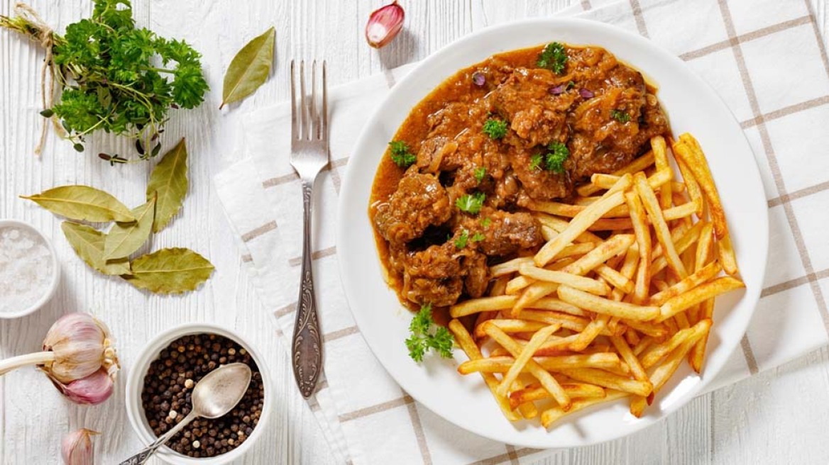 Τας κεμπάπ: Η πρώτη αμοιβή του Στέλιου Καζαντζίδη σε 6 εκδοχές