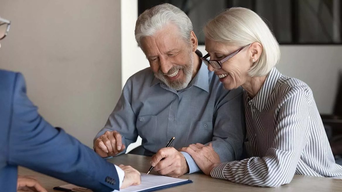 Ετησίως ανανεούμενα ή ισόβια ασφαλιστικά προγράμματα: Ποια επιλογή σας συμφέρει