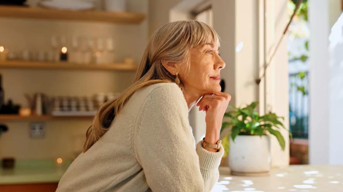 Ποιοι «τα έχουν 400» μέχρι τα γεράματα και γλιτώνουν την άνοια – 3 προφίλ που επηρεάζουν τη μνήμη