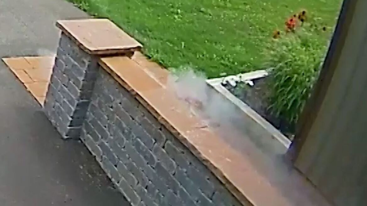 Κάμερα κατέγραψε για πρώτη φορά την συντριβή διαστημικού βράχου στο έδαφος της Γης - Δείτε βίντεο