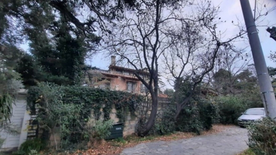 Πλειστηριασμός: Το αρχοντικό της Εκάλης και το θρίλερ με το σφυρί (pics)