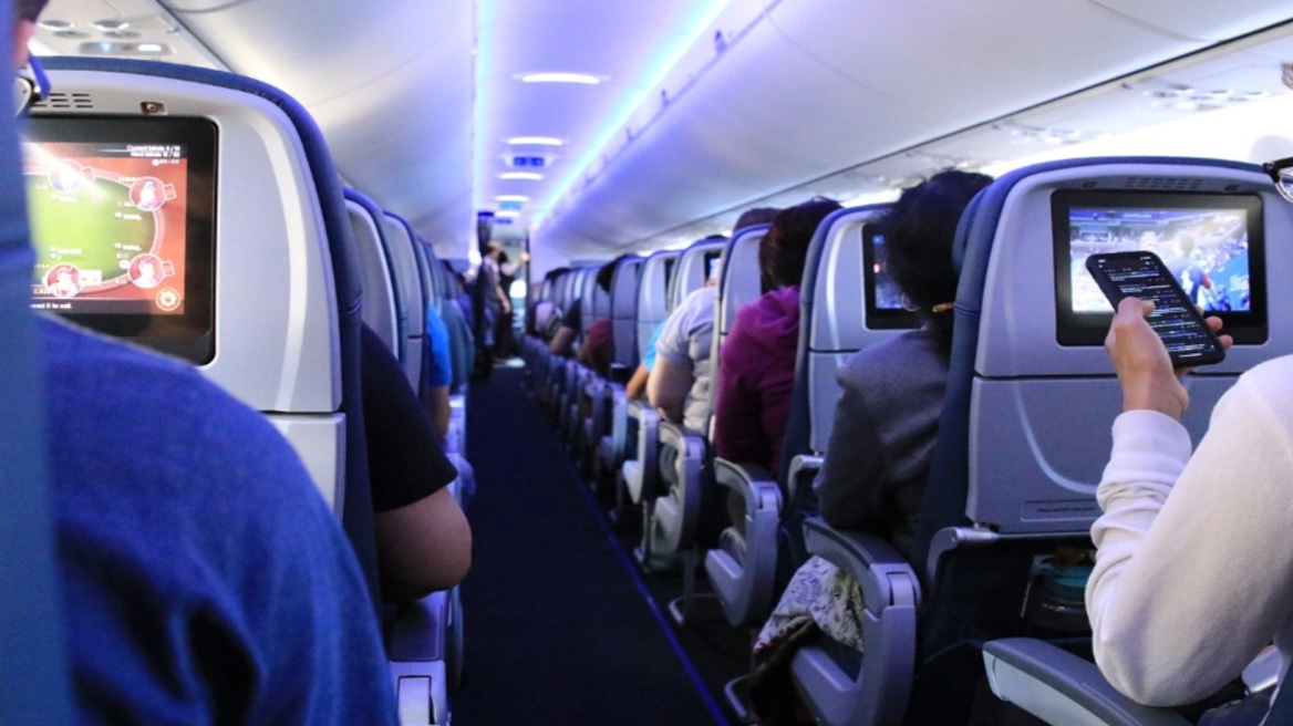 Τουρίστες μιλάνε στο Reddit για τους χειρότερους και πιο ενοχλητικούς συνεπιβάτες σε μια πτήση