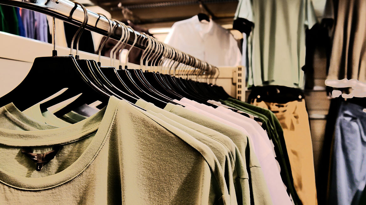 8 τρόποι για να αντέχουν τα ρούχα σας περισσότερο