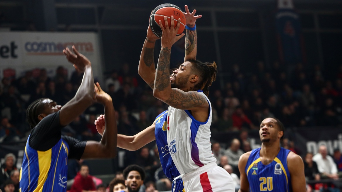 Πανιώνιος - Λαύριο 86-80: Ίδρωσε αλλά... υπερασπίστηκε το «κάστρο» του 